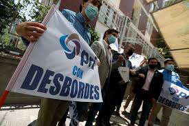 Respecto a la eventual confirmación de mario desbordes como candidato presidencial, prohens ante esto, reiteró que para terminar de ser candidato tienen que seguir haciendo evaluaciones. El Es Un Chileno Corazon De Barrio Pri Proclama A Mario Desbordes Como Su Candidato Presidencial La Tercera