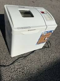 Use the fast bake setting to make fresh bread in under one hour. Toastmaster Bread Machines For Sale Ebay