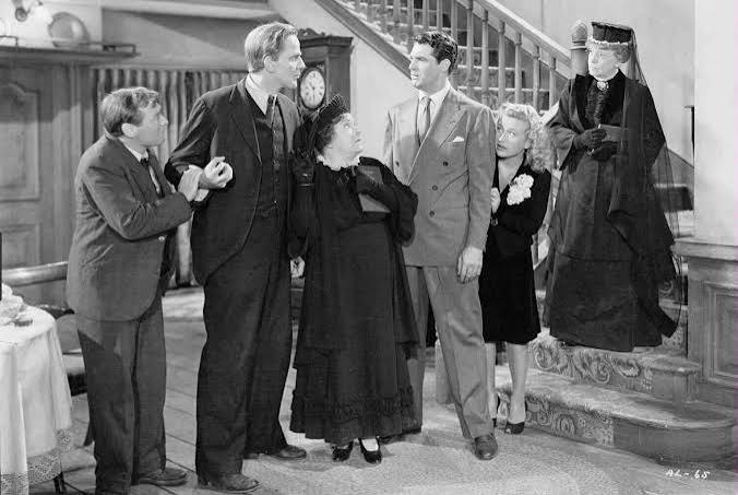 Arsenic and Old Lace (1944) |