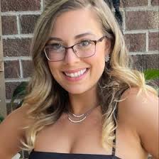 Sydney Taylor Newton Moore (sydtaynew)