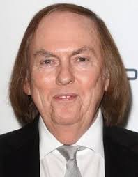 Dave Hill's Instagram, Twitter & Facebook