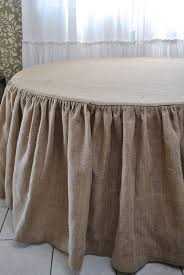 Round Burlap Tablecloth This Listing Is For A 60 Round Burlap Tablecloth With Gathered Skirt The Top Is Lined A Table Cloth Burlap Tablecloth Round Tablecloth
