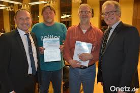 Ehrenzeichen für Siegfried Betzl und Konrad Stock: Väter des Volleyballs