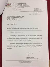 They have encountered fierce competition from journalists, politicians, prosecutors and public opinion who all were eager to formulate an opinion about it. Ivan Watson On Twitter Malaysia Unexpectedly Released Siti Aisyah A Key Suspect In The Vx Nerve Agent Murder Of Kim Jong Nam The Half Brother Of North Korea S Dictator Indonesian Officials Released