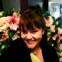 Lisa Cataldi's Instagram, Twitter & Facebook