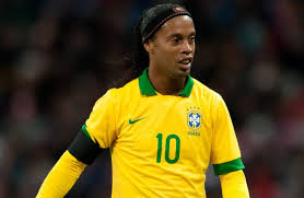 Apr 18, 2020 · one of the world's top defenders in the late '90s, carlos gamarra witnessed ronaldinho 's rise to fame in brazil but was never actually what you may call a close friend. Jemawa Yang Membunuh Karir Ronaldinho Fandom Id
