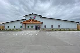 Barkway pet resort is the ultimate pet destination, superior to services in grooming, training or doggie day care your dog, cat or other pet. Pet Resort Located In Ankeny Ia Ankeny Bark Avenue