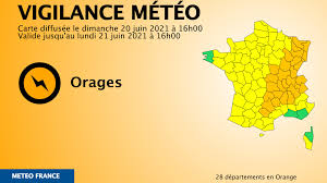 Paris ne fait pas partie des 16 départements en vigilance orange pour les orages et les crues. Actualites Meteo Bilan Des Orages Du 18 Au 20 Juin 2021 Sur La France 21 06 2021