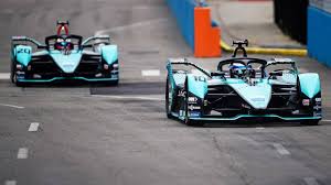 Formula e is the only sport in the world that lets fans impact the outcome of the race. Formula E Live Watch London E Prix Round 13 Live Bbc Sport