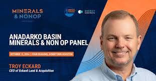 Troy Eckard's Instagram, Twitter & Facebook