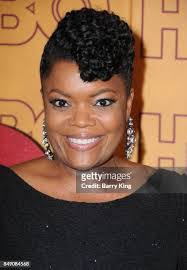 Yvette Barry's Instagram, Twitter & Facebook