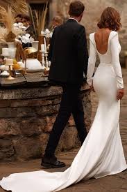 The absolute largest selection of fashion clothing, wedding apparel and costumes with quality guaranteed online! Mermaid Wedding Dresses Loveangeldress