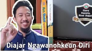 Dampingi putra putrinya saat menonton vieo dan belajar di rumah. Diajar Ngawanohkeun Diri Belajar Memperkenalkan Diri Bahasa Sunda Youtube