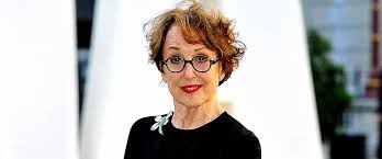 They had two children together sir cliff richard with stubbs in birmingham in 1996. Una Stubbs Looks Beautiful At 82 And Is A Mother Of Three Grown Up Sons Inside The Till Death Us Do Part Star S Family