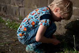 Und geschnappt hat sie sich den apricot geometrischen stoff aus der serie flow (der print heißt waves). Cooles Schnittmuster T Shirt Fur Jungs Kostenlos The Crafting Cafe