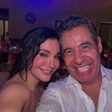 Así fue la exclusiva y mexicanísima boda de Martha Higareda y Lewis Howes:  “Estamos casados”