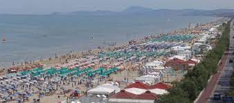 Check spelling or type a new query. Frei Zugangliche Strande In Senigallia