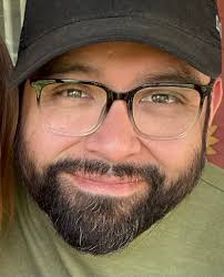 Alex Rojo's Instagram, Twitter & Facebook