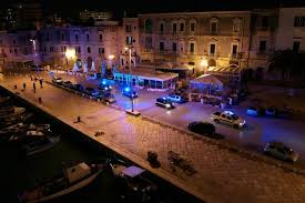 La zona rossa è il più grande incubo di questo novembre per gli abitanti delle regioni che ad oggi rosse non sono. Da Lunedi La Puglia E In Zona Rossa Citta Di Trani
