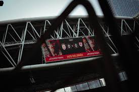 ⏱️ Dünyanın farklı noktalarındaki taraftarlarımızın bugün oynayacağımız RAMS  Başakşehir maçını izleyebileceği saatler. @bullsyatirim | #GSvİBFK