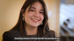 Dianne Jarvis's Instagram, Twitter & Facebook