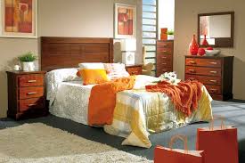 Este es otro de los colores clásicos y favoritos para pintar y decorar un dormitorio de matrimonio. Dormitorio Matrimonio Bahamas