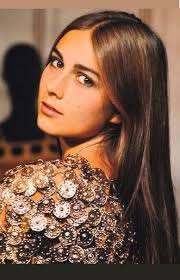 Te amo presidente @lopezobrador_ gracias! Joven Y Gastado La Cantante Romina Power Cumple Hoy 69 Facebook