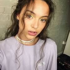 We would like to show you a description here but the site won't allow us. Diaporama Jenaye La Plus Jeune Fille De Yannick Noah Fait Ses Debuts Sur Les Podiums Vsd