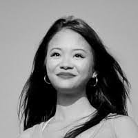 Lauri Cruz's Instagram, Twitter & Facebook