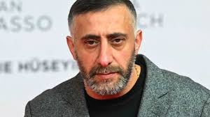 Geheime Promi-Hochzeit: Neil Young bestätigt beiläufig Vermählung mit Daryl  Hannah