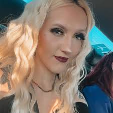 Non corporate veterinary clinics in peninsulas?