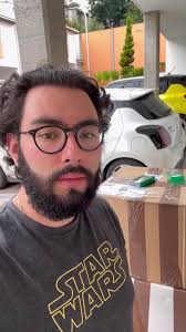 Disfruta del Mini Koi Lover: Llavero Único y Divertido