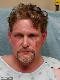 Mercedes-driving heart doctor, 31, accused of driving drunk in deadly  crash, tries to flee