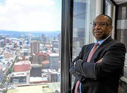 Mminele will first report for duty on 15 january, becoming the major bank's first black ceo. Absa Working On A Suitable Separation Arrangement With Ceo Daniel Mminele After Fallout With Board