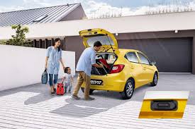 Honda brio adalah suatu mobil yang didesign oleh honda untuk memberikan solusi yang praktis serta idealis bagi daftar harga mobil honda otr medan 2021, harga kredit mobil rutin naik tiap bulan. Harga Dan Promo Honda Brio 2021 Simulasi Kredit Cicilan Priceprice Com