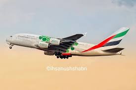 Definisi ground staff/ staff penerbangan sendiri ialah staff atau karyawan suatu perusahaan penerbangan yang bertugas untuk melayani penumpang pesawat terbang selama. Maskapai Terbesar Uae Emirates Phk Lebih Dari 600 Pilot Ishabripedia Us