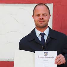 0% der angebote auf dem arbeitsmarkt beziehen sich auf diese gruppe. Amtszeit Des Stadtbrandinspektors Verlangert Vogelsbergkreis