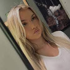 Rose Preece's Instagram, Twitter & Facebook