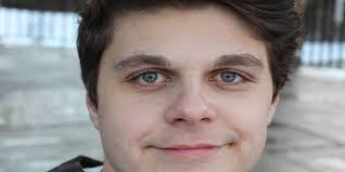 Mike Mowry's Instagram, Twitter & Facebook