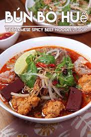 Bun Bo Huế Vietnamese Spicy Beef Noodles Soup Recipe Video Seonkyoung Longest Recipe Beef And Noodles Spicy Beef Beef Noodle Soup