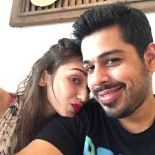 Naagin 3 Fame Heli Daruwala Is In Relationship With A Restaurateur For  Almost Five-And-A-Half Years