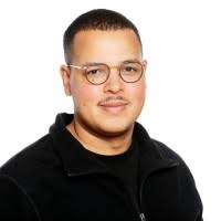 100+ Profile mit dem Suchbegriff „Antoine“