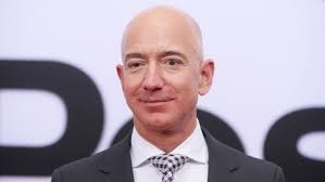 Дже́ффри престон «джефф» бе́зос (англ. Dzheff Bezos Pozhertvuet Smitsonovskomu Nacionalnomu Muzeyu Vozduhoplavaniya I Kosmonavtiki 200 Mln Artgid