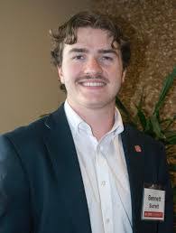 Sarah Putney's Instagram, Twitter & Facebook