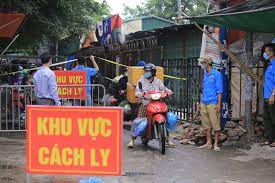 Sáng 25/5, ubnd quận hà đông (hà nội) đã tạm phong toả chợ xanh văn quán để khử khuẩn phòng dịch. Gqlkmd4pigedem
