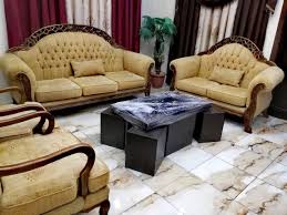مفروشات المنار طقم كنب مصري فاخر مع طاولات وسط 5قطع اسفنج فيسبوك