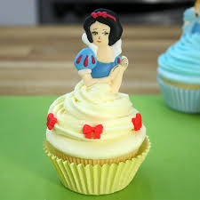 My mane is grisel and i love baking!! Disney Princess Cupcake Tutorial Cinderella Snow White Sleeping Beauty Cakes