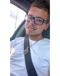 Kel 🌬 (@kelvin19sanders) • Instagram photos and videos