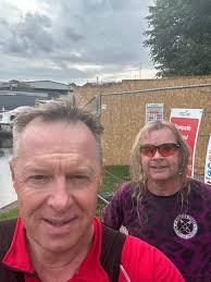 It was alot warmer than I thought considering how windy it was when I went 