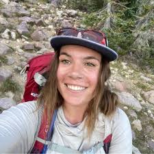 The Utah Avalanche Center (UAC) hosted a snow and avalanche workshop this  December (12/7) and invited the Women's Outdoor Leadership Initiative to  join in